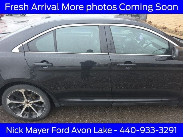 2016 Ford Taurus SEL