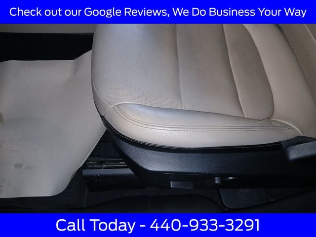 2020 Ford Escape Hybrid Titanium