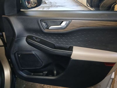 2020 Ford Escape Hybrid Titanium