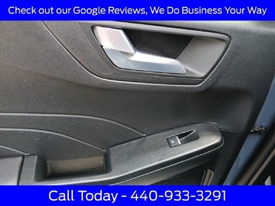 2025 Ford Escape ST-Line Select