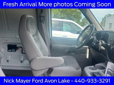 2002 Ford E-150 Commercial