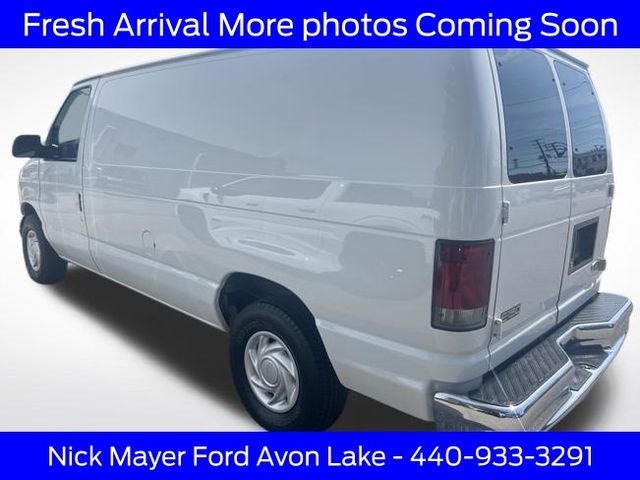 2002 Ford E-150 Commercial