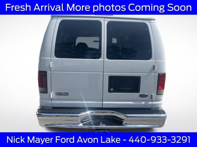 2002 Ford E-150 Commercial
