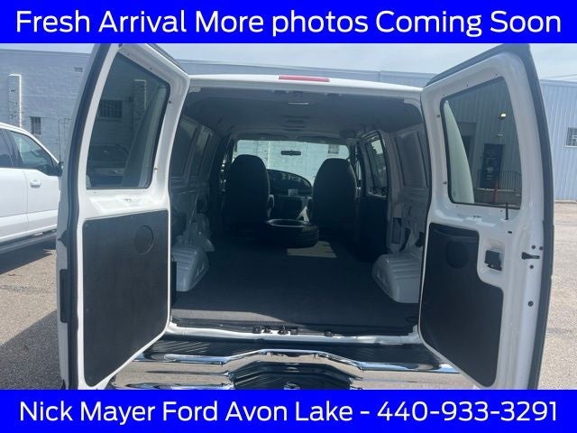 2002 Ford E-150 Recreational