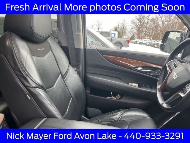 2019 Cadillac Escalade Luxury