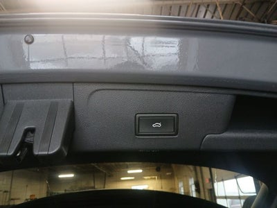 2021 Volkswagen Atlas Cross Sport 3.6L V6 SE w/Technology R-Line