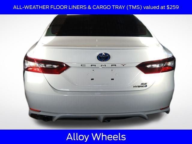 2021 Toyota Camry Hybrid SE