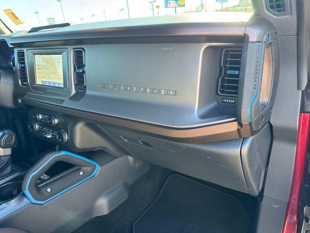 2021 Ford Bronco Base