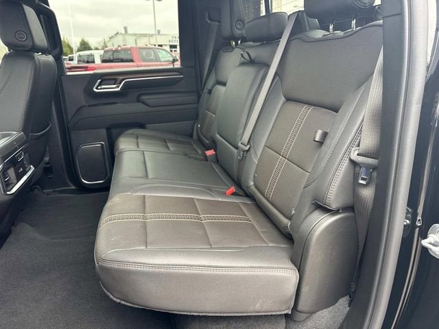 2025 Chevrolet Silverado 3500 HD High Country