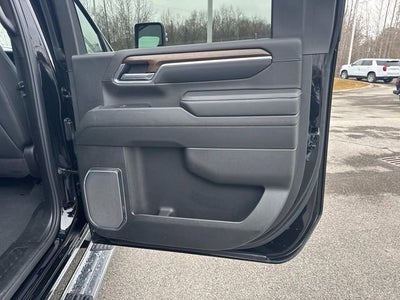 2025 Chevrolet Silverado 3500 HD High Country