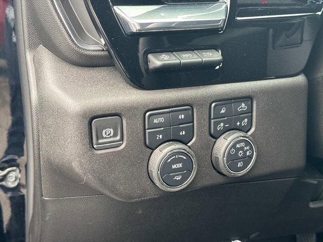 2025 Chevrolet Silverado 3500 HD High Country