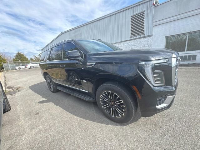 2025 GMC Yukon Elevation