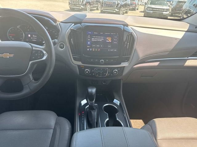 2021 Chevrolet Traverse Premier