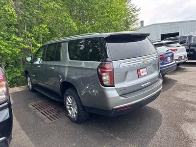 2024 Chevrolet Suburban LT