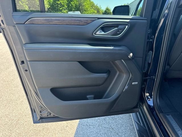 2024 Chevrolet Suburban Premier