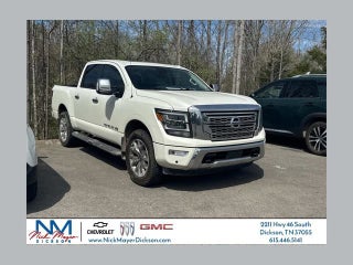 2020 Nissan TITAN Crew Cab SL 4x4