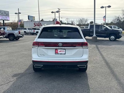 2025 Volkswagen Atlas 2.0T SE w/Technology
