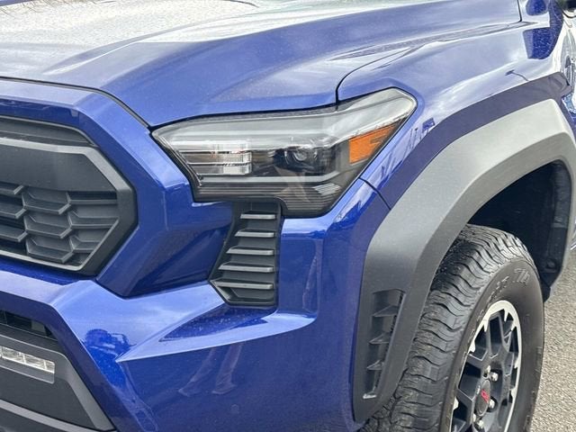 2025 Toyota Tacoma 4WD SR