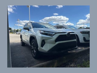 2022 Toyota RAV4 Hybrid XLE Premium