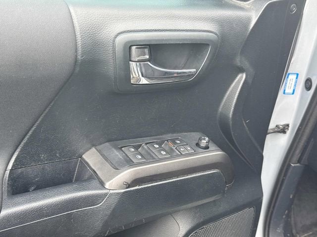 2019 Toyota Tacoma 2WD SR5