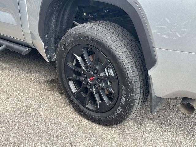 2025 Toyota Tundra 4WD SR5