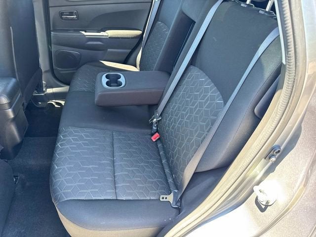 2024 Mitsubishi Outlander Sport S