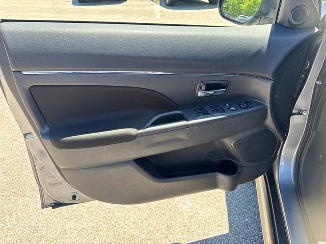 2024 Mitsubishi Outlander Sport S