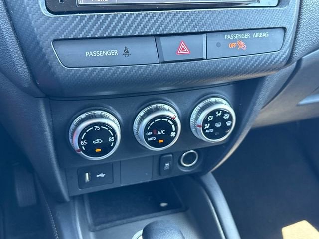 2024 Mitsubishi Outlander Sport S