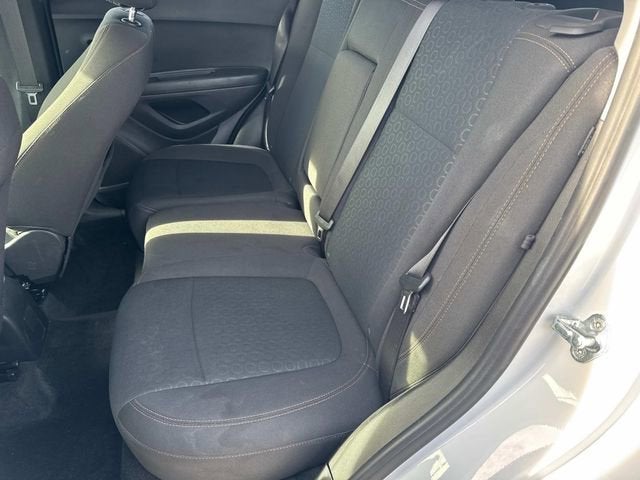 2022 Chevrolet Trax LS