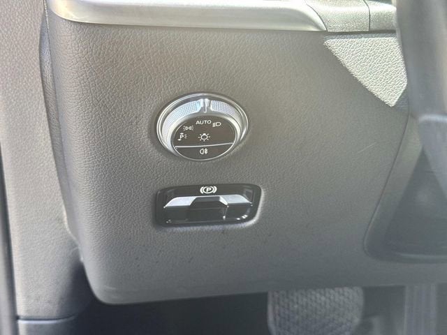 2024 Mercedes-Benz GLC GLC 300