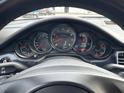 2015 Porsche Panamera 4