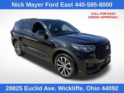2025 Ford Explorer ST-Line