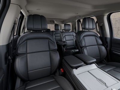 2027 Lincoln Navigator Premiere IN-TRANSIT