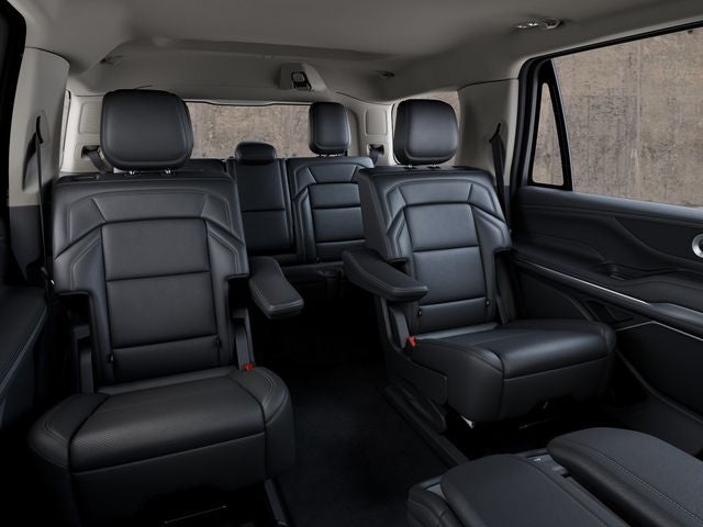 2027 Lincoln Navigator Premiere IN-TRANSIT