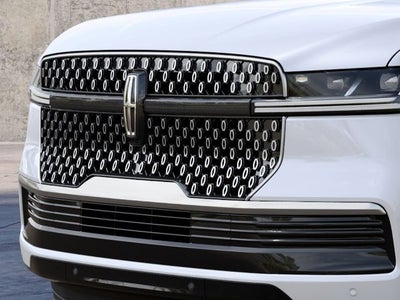 2027 Lincoln Navigator Premiere IN-TRANSIT