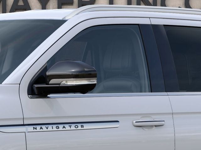 2027 Lincoln Navigator Premiere IN-TRANSIT