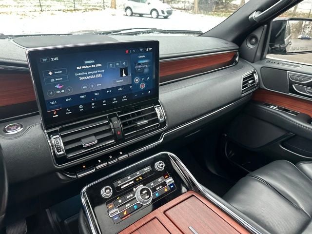 2024 Lincoln Navigator L Premiere