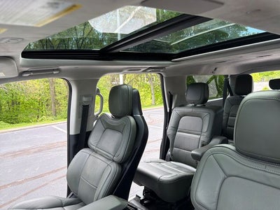 2022 Lincoln Navigator L Black Label