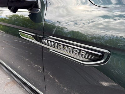 2022 Lincoln Navigator L Black Label