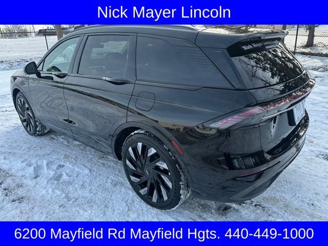 2025 Lincoln Nautilus Reserve