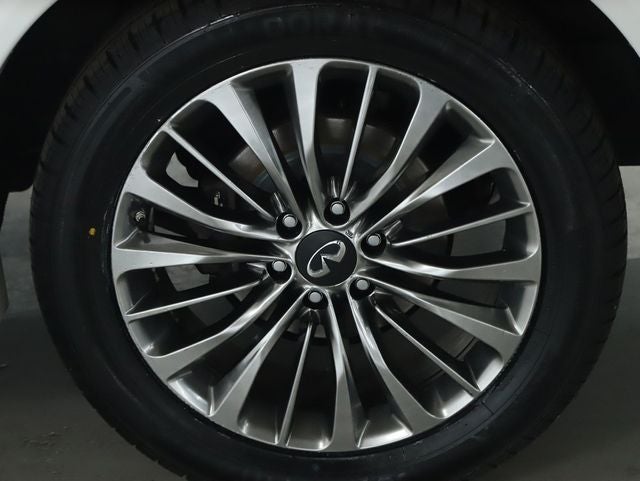 2018 INFINITI QX80 Base