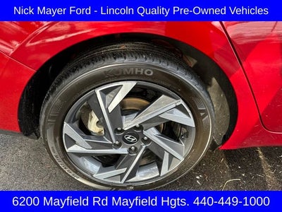 2025 Hyundai Elantra SEL Sport