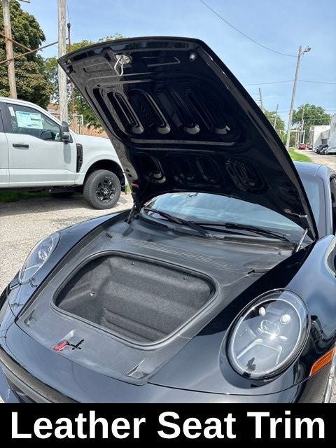 2024 Porsche 911 Carrera 4