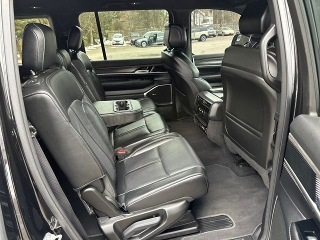 2023 Jeep Wagoneer Series II