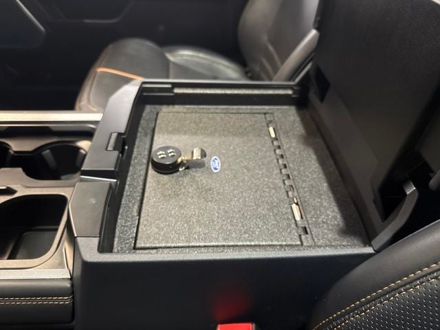 2024 Ford F-450SD Platinum HI OUTPUT