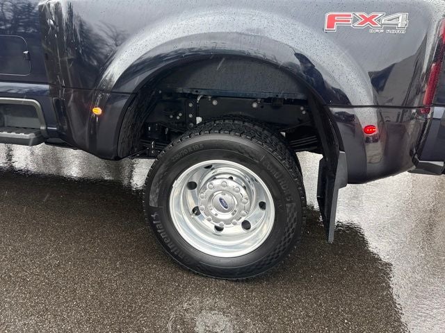 2024 Ford F-450SD Platinum HI OUTPUT