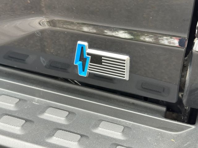 2023 Ford F-150 Lightning XLT