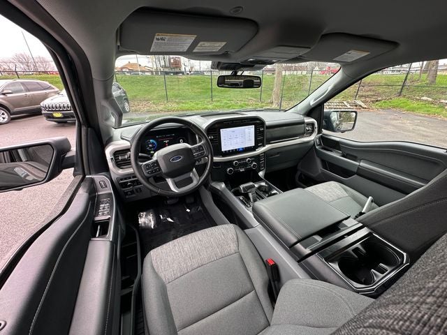 2023 Ford F-150 Lightning XLT