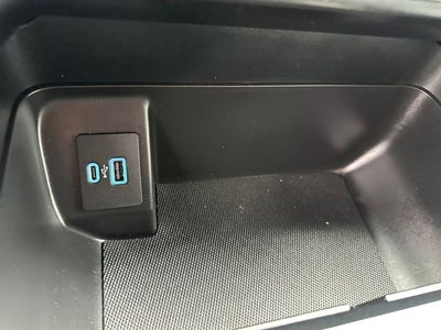 2023 Ford F-150 Lightning XLT