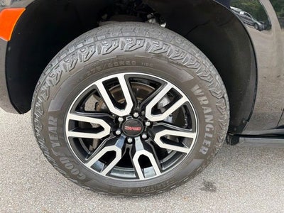 2024 GMC Yukon AT4